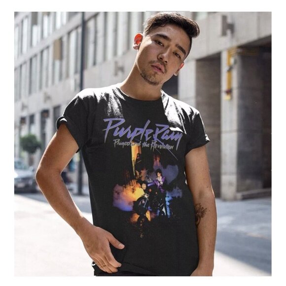 NEW Prince Purple Rain The Revolution 1984 Mens Vintage‎ Classic T-Shirt Size XL - Picture 1 of 5